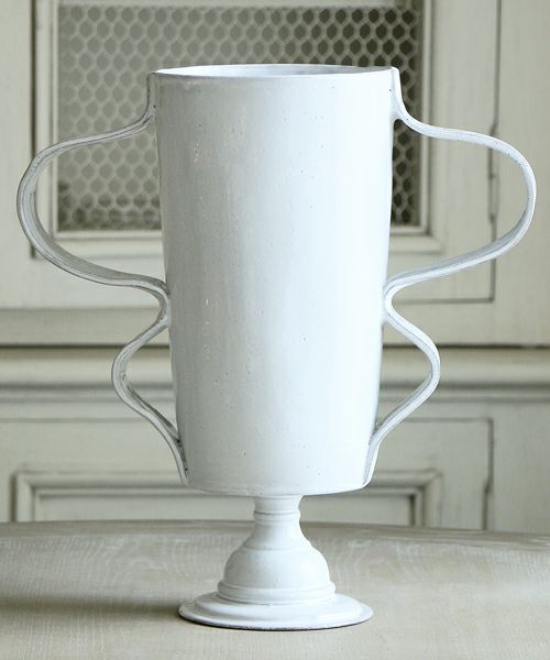 ASTIER DE VILLATTE アスティエ・ド・ヴィラット